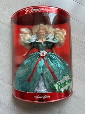 1995 Happy Holidays Barbie Doll